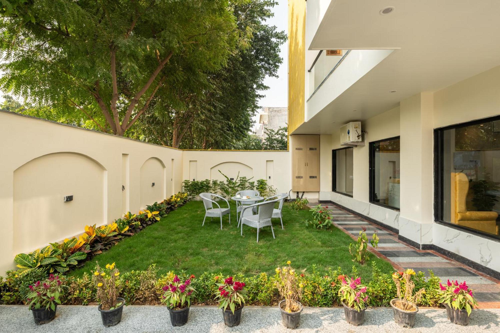 Lime Tree Hotel & One Bhk Serviced Apartment Noida - Sector 50 Metro Luaran gambar