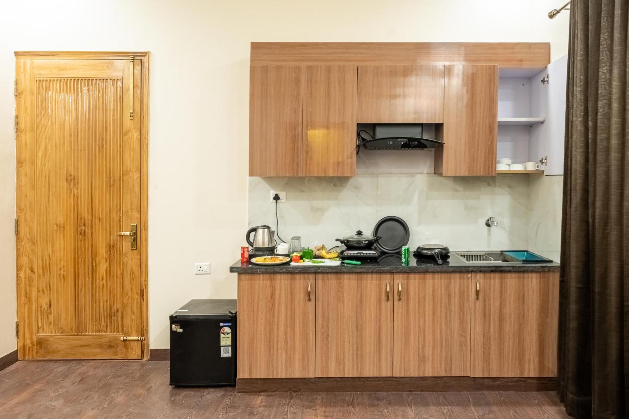 Lime Tree Hotel & One Bhk Serviced Apartment Noida - Sector 50 Metro Luaran gambar