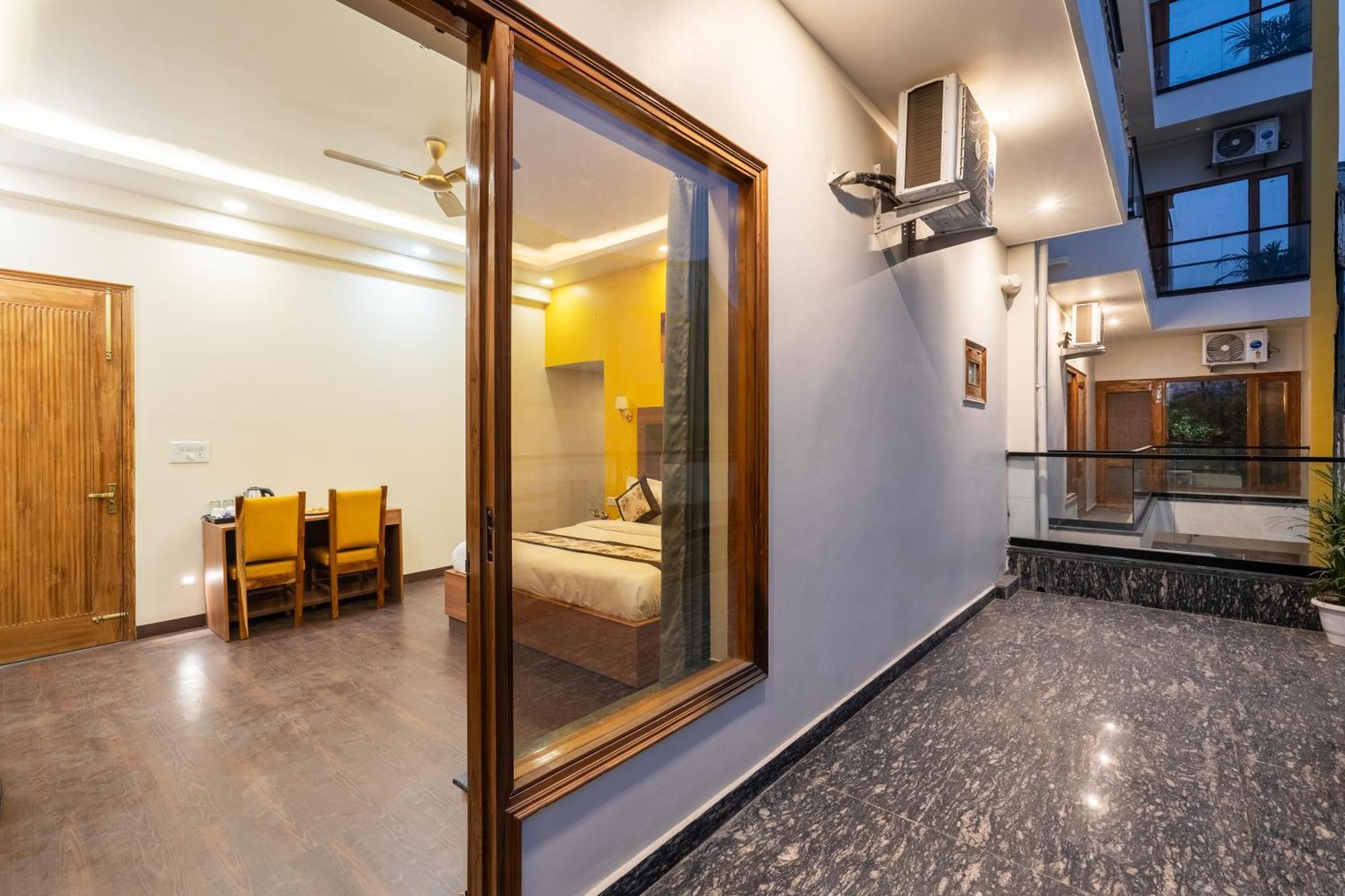 Lime Tree Hotel & One Bhk Serviced Apartment Noida - Sector 50 Metro Luaran gambar
