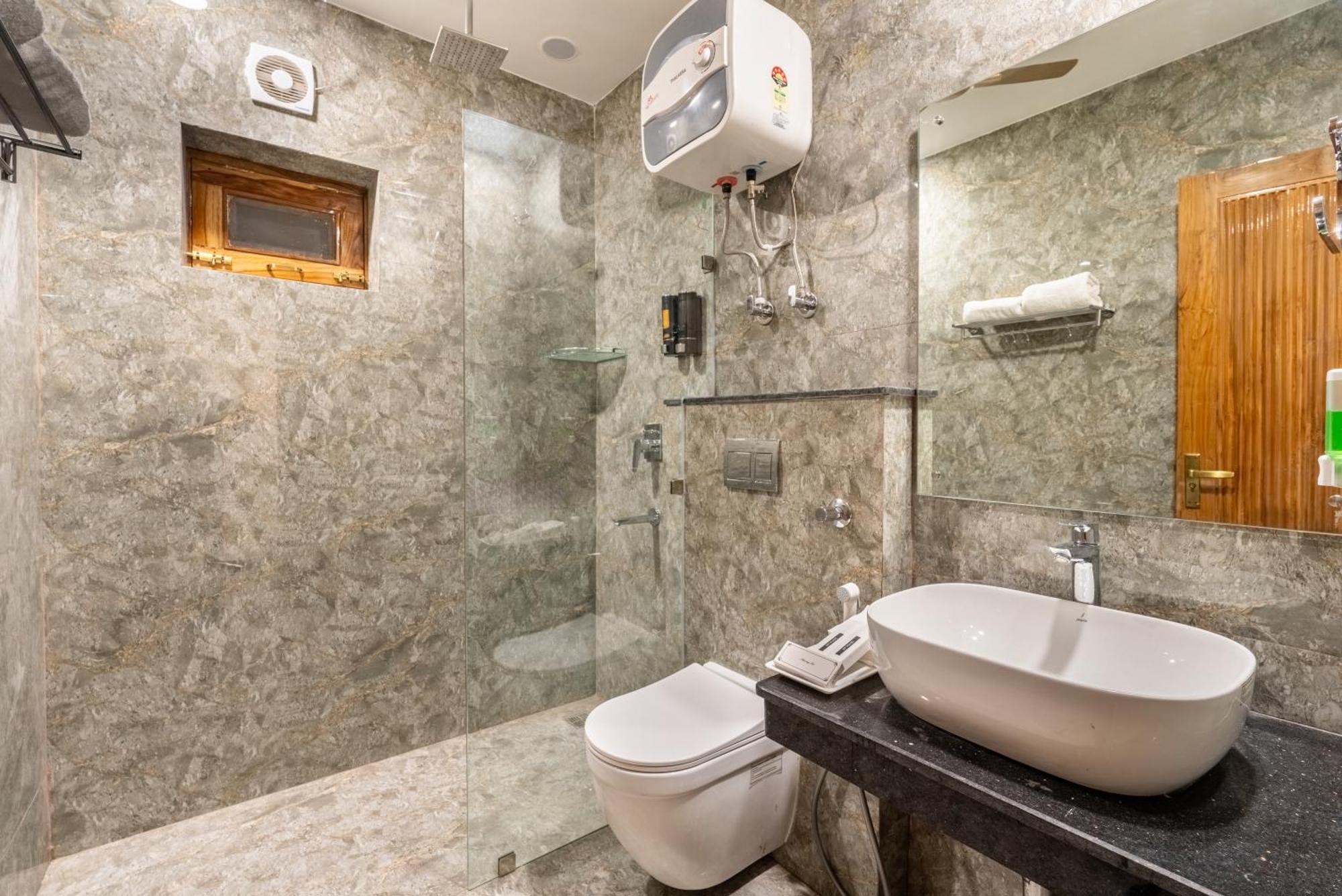 Lime Tree Hotel & One Bhk Serviced Apartment Noida - Sector 50 Metro Luaran gambar